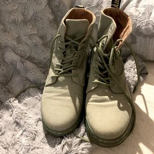 Dr. Martens 1460 boots Women’s / Men’s